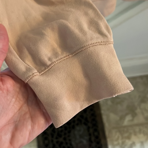 Aritzia - Group By BABATON - Sweatshirt Sz. L - Picture 3 of 6